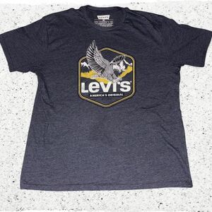 Levi's t-shirt size XXL #levis #logo